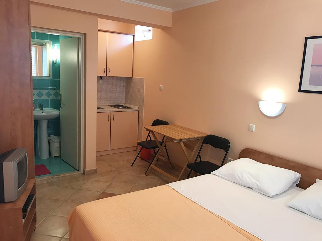 Antonio Apartments Trogir Exterior foto